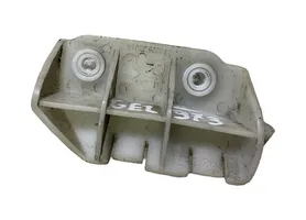 Nissan Qashqai Soporte de montaje del parachoques trasero 85226JD01A