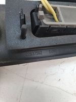 Chevrolet Volt II Interruptor para abrir la puerta trasera 22837592