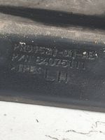 Chevrolet Volt II Etulokasuojan suojien kiinnike 84075111