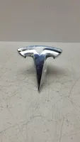 Tesla Model X Valmistajan merkki/logo/tunnus 104788400D