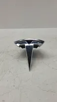 Tesla Model S Mostrina con logo/emblema della casa automobilistica 105368600F