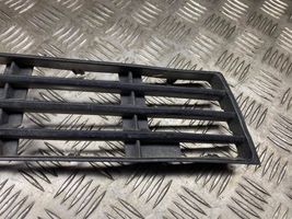 Audi A4 S4 B5 8D Grille inférieure de pare-chocs avant 8D0807683AA