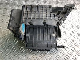 Citroen C2 Support boîte de batterie 9638079380