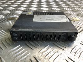 Renault 21 Wzmacniacz audio EQ840030