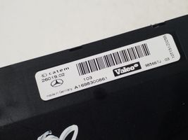 Mercedes-Benz ML W164 Sähköinen ohjaamon lämmittimen säteilylämmitin 
