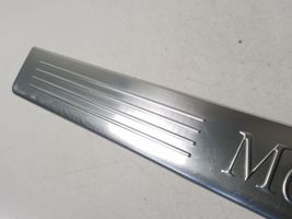 Mercedes-Benz E W212 Rivestimento anteriore minigonna laterale 