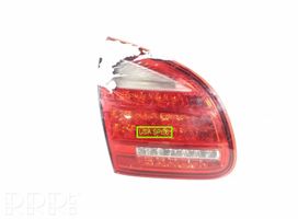 Porsche Cayenne (92A) Lampy tylnej klapy bagażnika 7P5945093N