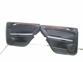 Mercedes-Benz GL X164 Set di rivestimento sedili e portiere 