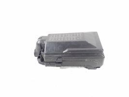 Infiniti Q70 Y51 Fuse module 284B71PM0B