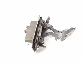 Mercedes-Benz E C207 W207 Cerniere del vano motore/cofano A2048800128