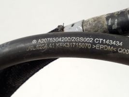 Mercedes-Benz E C207 W207 Engine coolant pipe/hose 