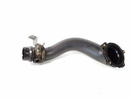 Mercedes-Benz SLK R172 Tube d'admission de tuyau de refroidisseur intermédiaire A6510903937