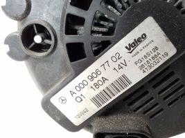 Mercedes-Benz SLK R172 Generatore/alternatore A0009067702