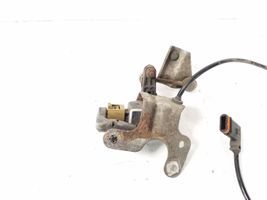 Mercedes-Benz E C207 W207 Niveausensor Leuchtweitenregulierung hinten A0045429918