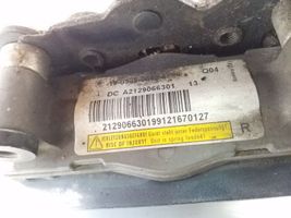 Mercedes-Benz E C207 W207 Cerniere del vano motore/cofano A2129066301