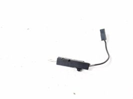 Mercedes-Benz SLK R172 Amplificateur d'antenne A1668201489