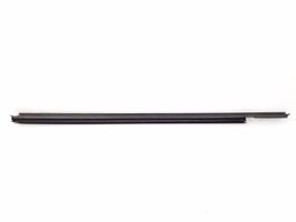 Porsche Cayenne (92A) Moulure/baguette de porte avant 7P0837471C