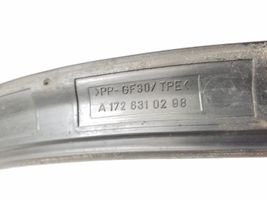 Mercedes-Benz SLK R172 Moulure, baguette/bande protectrice d'aile A1726310298