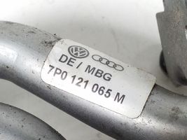 Volkswagen Touareg II Öljynsuodattimen kannake 7P0317037