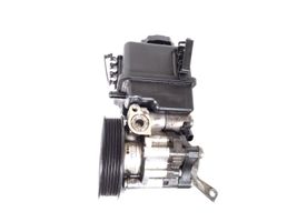 Mercedes-Benz SLK R172 Ohjaustehostimen pumppu A0064664701