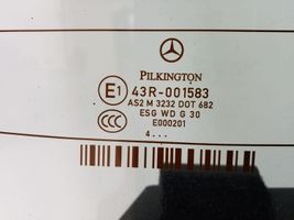 Mercedes-Benz SLK R172 Pare-brise vitre arrière A1726700280