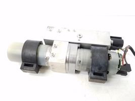 Mercedes-Benz SLK R172 Avattavan katon hydraulipumppu A1728000030