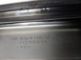 Mercedes-Benz SLK R172 Moldura protectora del borde delantero A1726800135