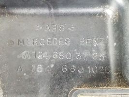 Mercedes-Benz GL X164 Altra parte del vano motore A1646803725