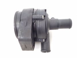 Mercedes-Benz E C207 W207 Pompe à eau de liquide de refroidissement A2118350028