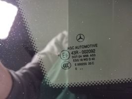 Mercedes-Benz GLK (X204) Szyba karoseryjna tylna A2046703312