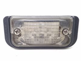 Mercedes-Benz SL R230 Lampa oświetlenia tylnej tablicy rejestracyjnej A2308200256