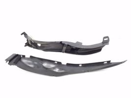 Mercedes-Benz SL R230 Kita variklio skyriaus detalė A2305461580