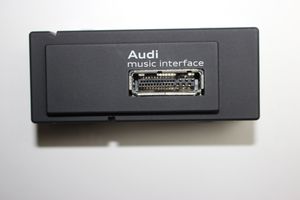 Audi A3 S3 8V Unità principale autoradio/CD/DVD/GPS 8V0035736