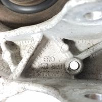 Audi A4 S4 B8 8K Etuiskunvaimentimen vaimennuskumi 8R0412383