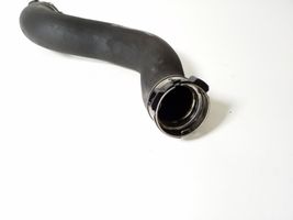 Mercedes-Benz SLK R172 Tube d'admission de tuyau de refroidisseur intermédiaire A1725280782