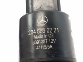 Mercedes-Benz E W212 Pompe de lave-glace de pare-brise A2048660221