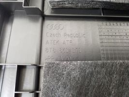 Audi S5 Kita bagažinės apdailos detalė 8T8863373