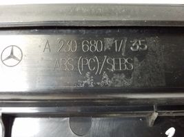 Mercedes-Benz SL R230 Etuoven kynnyksen suojalista A2306801735