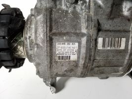 Audi A8 S8 D4 4H Ilmastointilaitteen kompressorin pumppu (A/C) 4H0260805
