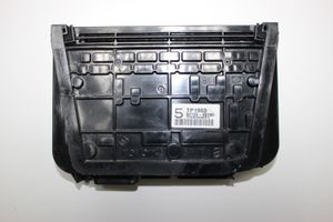 Lexus RX 450H Altre centraline/moduli 82720-48100