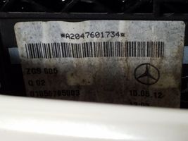 Mercedes-Benz SLK R172 Klamka zewnętrzna drzwi A2047601734