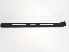 BMW 7 E65 E66 Moldura protectora del borde delantero 7051871