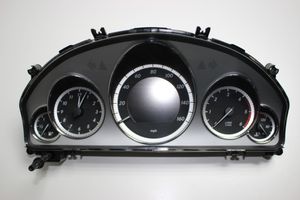 Mercedes-Benz E C207 W207 Compteur de vitesse tableau de bord A2129005104