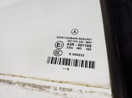 Mercedes-Benz CLS C219 Ventanilla de ventilación de la puerta trasera 