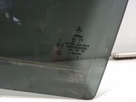 Mercedes-Benz R W251 Vitre de fenêtre porte arrière A2517350910