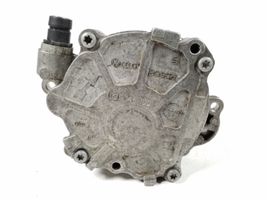 Audi A3 S3 8P Alipainepumppu 03L145100