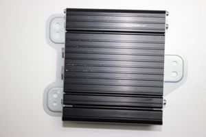 Mercedes-Benz GL X164 Amplificador de sonido A2049820020