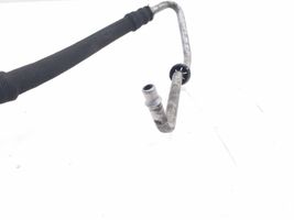 Mercedes-Benz C W204 Gearbox oil cooler pipe/hose 