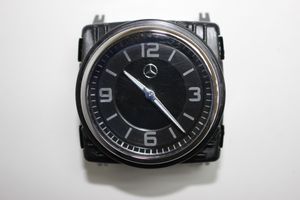 Mercedes-Benz S W222 Orologio A2228270300