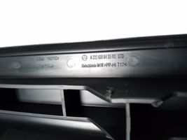 Mercedes-Benz S W222 Takaoven kynnyksen suojalista A2226808435